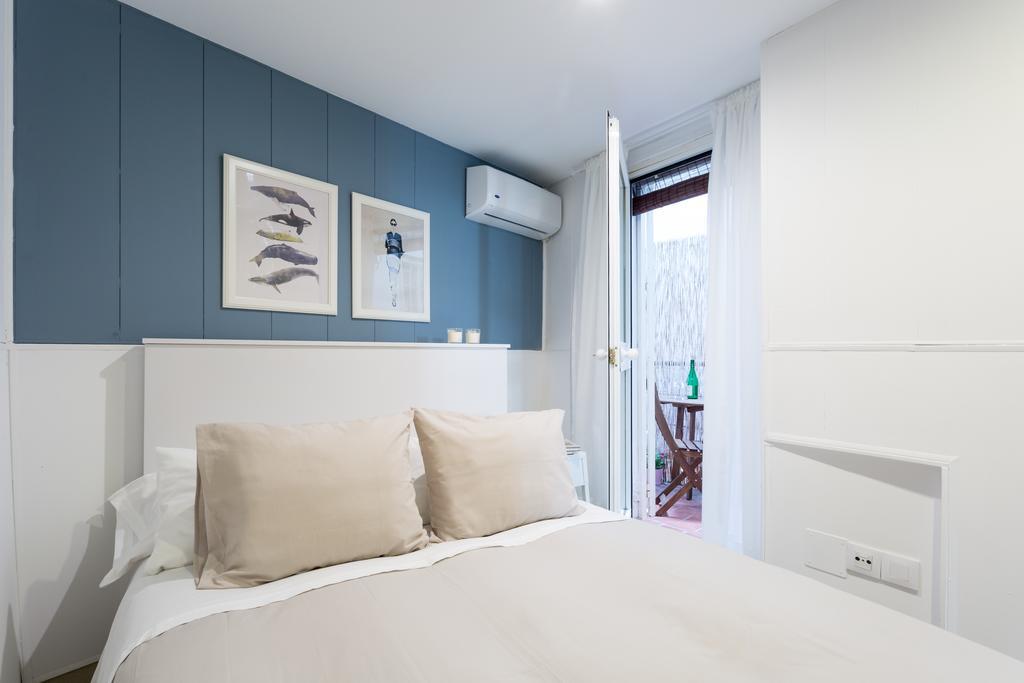Apartamentos Diaber Gerona 22 Seville Luaran gambar